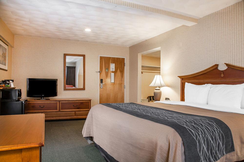 Comfort Inn At Newport Beach Μίντλταουν Εξωτερικό φωτογραφία