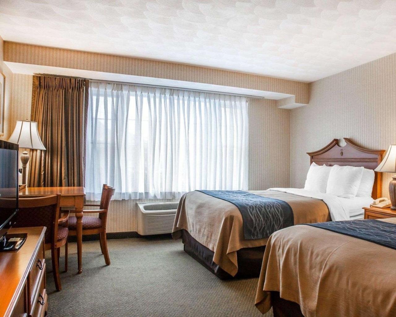 Comfort Inn At Newport Beach Μίντλταουν Εξωτερικό φωτογραφία