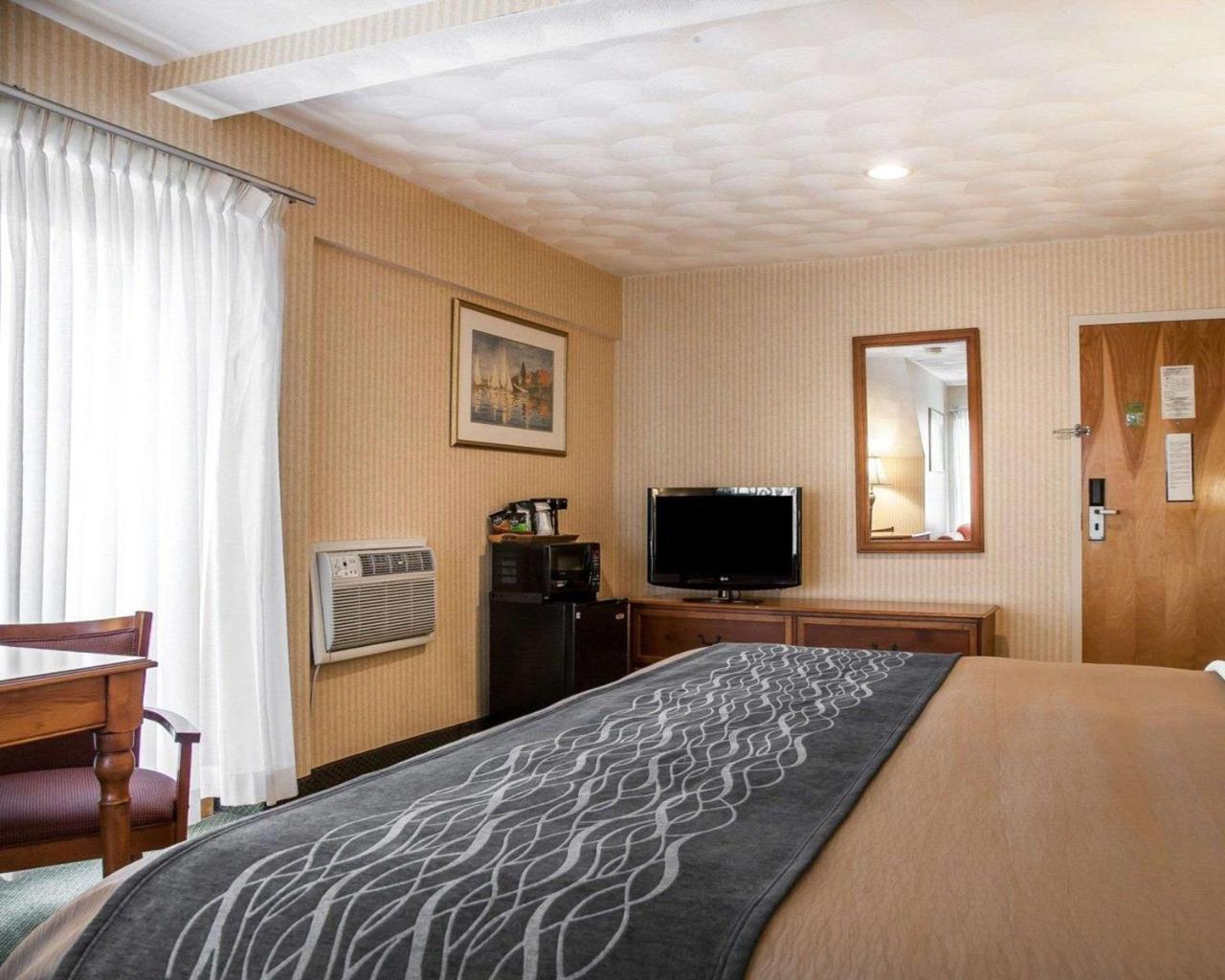 Comfort Inn At Newport Beach Μίντλταουν Εξωτερικό φωτογραφία
