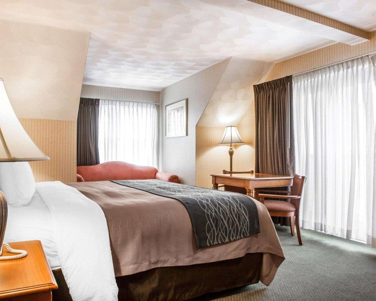 Comfort Inn At Newport Beach Μίντλταουν Εξωτερικό φωτογραφία