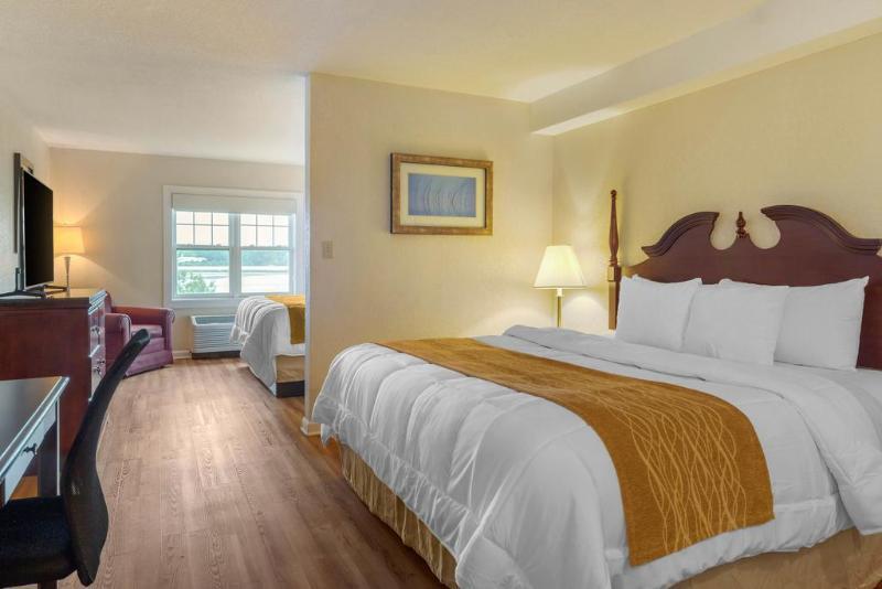 Comfort Inn At Newport Beach Μίντλταουν Εξωτερικό φωτογραφία